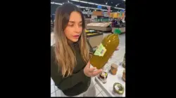 تيكتوكر  إسبانية تُذهل بزيت الزيتون المغربي: "نقي وكأنّه للتو عُصر" (فيديو)