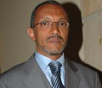 جنون السلطة