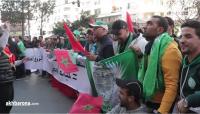 جماهير الرجاء تحتج أمام مقر راديو مارس