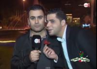 في لقطة طريفة .. العواملة يفاجئ بسام النجار في البث المباشر