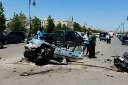 سيارة تنقسم إلى نصفين في حادث مروع بطنجة