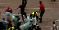 ضرب حكام مباراة الافريقي التونسي والهلال السوداني 