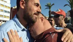 وفاة "خالد ناغ ناغ" الذي ظهر في موقف مؤثر مع ناصر الزفزافي أثناء تشييع جثمان والده