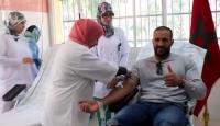 بالفيديو : النجم العالمي بدر هاري يتبرع بالدم بسوق الأربعاء