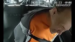 بالفيديو..القبض على رجل انتقم من امرأة صدمت مركبته قبل عامين!