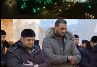 بدر هاري يصلى جنبا الى جنب مع الرئيس الشيشاني