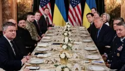 مأدبة "الإحراج الرسمي": ترامب يحوّل عشاء زيلينسكي إلى عرض ساخر ضد الصحفيين