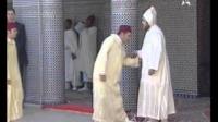 الملك محمد السادس يؤدي صلاة العيد