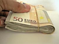 ردوا البال...أوراق مالية مزورة تطيح بثلاثة جزائريين بالمضيق