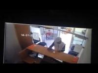 النصاب الشهير (مول 800 درهم) يظهر في محاولة نصب جديدة في طنجة باءت بالفشل