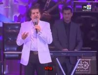الفنان وليد توفيق يغني للملك