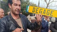 ضجة بالجزائر بعد طرد صحافي من عمله وإيداعه السجن بسبب انتقاده لنظام "العسكر"