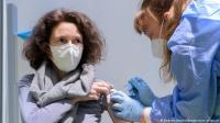 ألمانيا تسابق الزمن بزيادة التطعيم لمكافحة موجة كورونا الثالثة