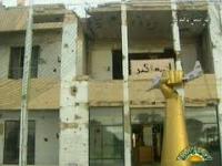 مسوؤلة أمريكية تعرض ما وراء أسوار باب العزيزية 