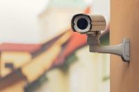 قامت بتثبيت كاميرات في منزلها فوثقت مقتلها بعد ساعات