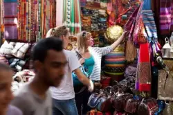 عائدات السياحة بالمغرب تحقق رقما قياسيا غير مسبوق في تسعة أشهر