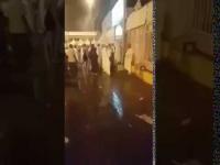 احتجاج الحجّاج المغاربة أمام مقر البعثة المغربية بالسعودية بسبب الظروف اللاإنسانية