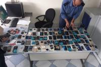 صيد ثمين.. إحباط تهريب كمية كبيرة من الهواتف والأجهزة الالكترونية بميناء طنجة المتوسط