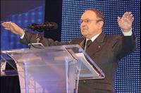 جبهة التحرير تحسمُ الجدال وتُعلن بوتفليقة مُرشح الحزب لـرئاسية 2014