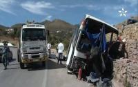 فيديو إصابة 51 شخصا في انقلاب حافلة لنقل المسافرين تربط بين طنجة و تطوان