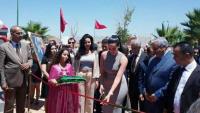 سيدة أعمال مغربية تهز الفايسبوك بصورتها الشبيهة لـ"كارداشيان"