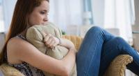 تفاوت حجم الثديين يؤثر على الصحة العقلية للنساء