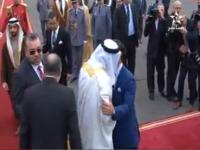 الملك محمد السادس يتدخل بنفسه لتصحيح خطأ في البروتوكول