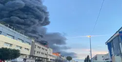 حريق مهول يأتي على مصنع للأحذية بطنجة واستنفار كبير للسلطات