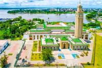 مسجد محمد السادس تحفة حضارية مغربية في قلب أبيدجان