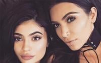 "سناب شات" يتكبد خسائر فادحة تفوق مليار دولار بسبب شقيقة كيم كارداشيان