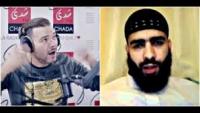 شاهد عادل الميلودي يهاجم الشاب رزقي " عتازل الغناء حتى تسلو ليه "