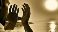 النظر إلى السماء عند الدعاء