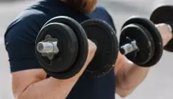 تمارين التحمل تُبطئ شيخوخة المناعة وتمنح كبار السن جسماً يقاوم الزمن