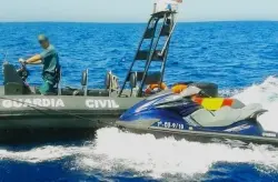 سبتة المحتلة تفرض قيودا صارمة على "الجيت سكي" وتمنع اقترابها من السواحل المغربية