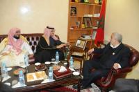 رئيس الحكومة يتوصل بمشروع \"بنك إسلامي\" والكتاني يرجح أن يتحول المغرب إلى مركز مالي