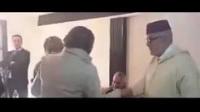 بنكيران يتلقى التعازي في جنازة والدته