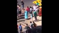 مهاجرات إفريقيات مضاربين في الحي المحمدي