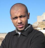 حذاري من خيانة النضال....