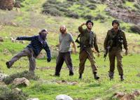 فلسطين : مستوطنون يحرقون مساحات شاسعة من أراضي قرية بورين