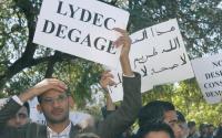 بيضاويون يطالبون برحيل "ليدك"
