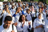 ردا على تماطل الحكومة آلاف الأطر التربوية يهددون بإنزال قوي و هذا ما سيقومون به