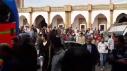 لاعبو الأهلى يؤدون صلاة الجمعة باكادير