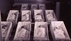 فاجعة الرضّع في تونس: أحكام مشددة ضد أطباء بعد وفاة 14 مولوداً بجرثومة ملوثة