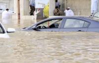 مقتل 7 أشخاص وإصابة 11 آخرين جراء الأمطار الغزيرة بالسعودية
