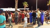 فضيحة في آواخر رمضان .. رجل يضبط زوجته في حضن رجل آخر بكورنيش مارتيل