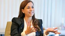 سابقة تاريخية ببلجيكا.. مديرة مغربية تحصل على أضخم "مكافأة" مالية رغم اعتراض المساهمين!