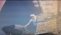 مكناس: أم تستعمل طفلتها لسرقة هاتف من صاحب محل لبيع الحلويات