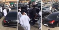 لحظة إشهار أمير سعودي سلاحه الرشاش في مشاجرة أمام مدرسة (فيديو)