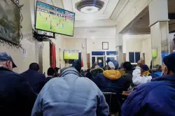 جشع المونديال.. فرض "تذاكر" وشروط تعجيزية بمقاهي المغرب يثير غضب المشجعين