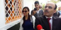 وأخيرا... العماري "يستجيب" لرغبة بنكيران ويظهر زوجته للعموم